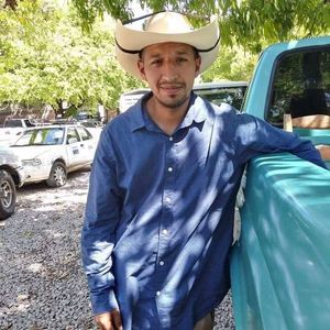 Meet your Posher, Gilberto